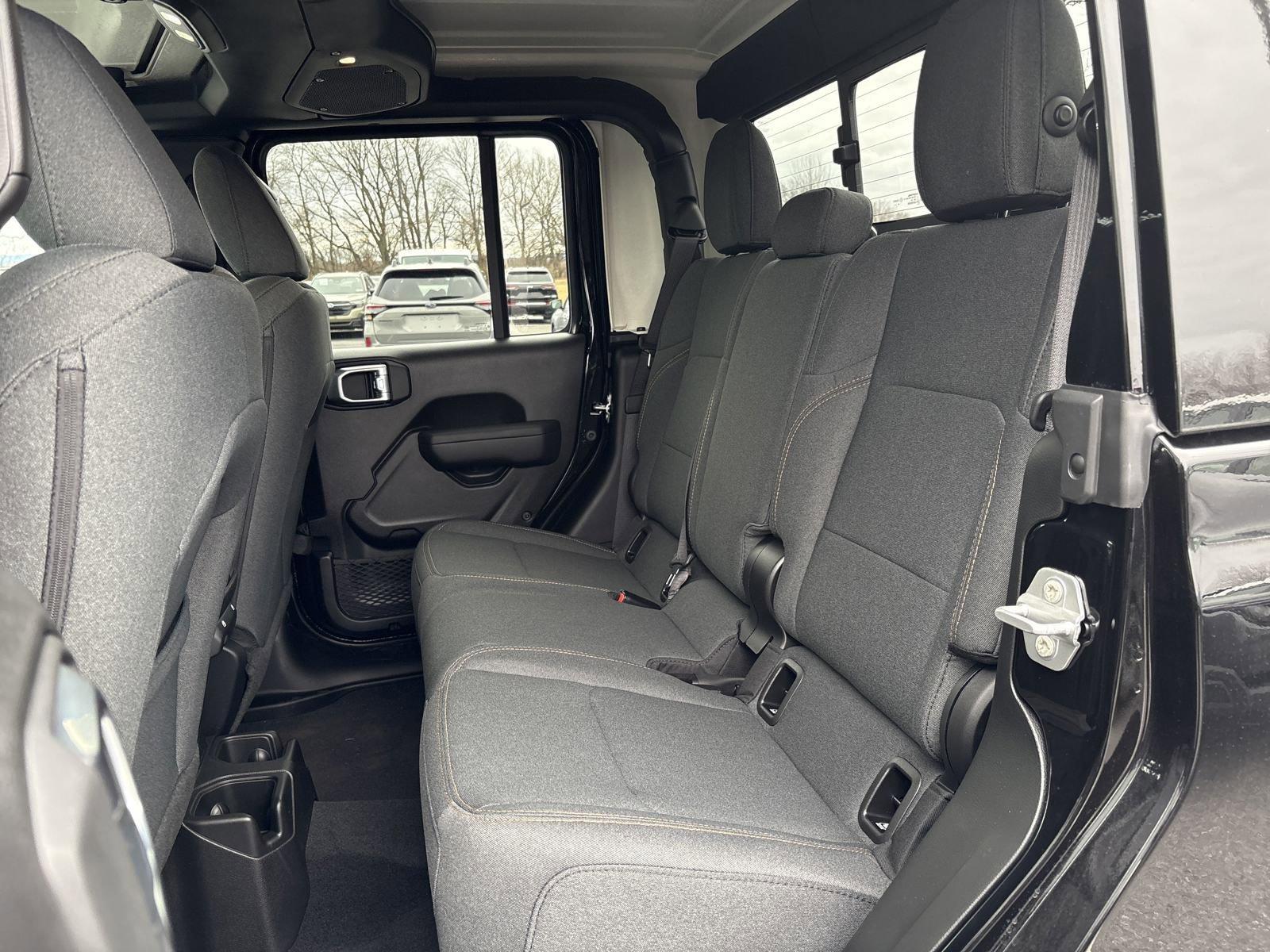 2025 Jeep Gladiator Vehicle Photo in Mechanicsburg, PA 17050-1707