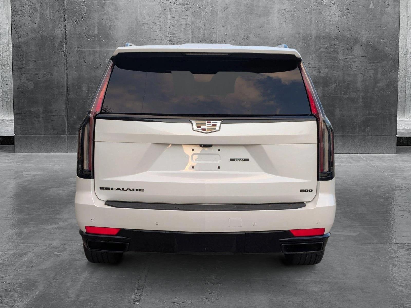 2022 Cadillac Escalade ESV Vehicle Photo in PEMBROKE PINES, FL 33024-6534