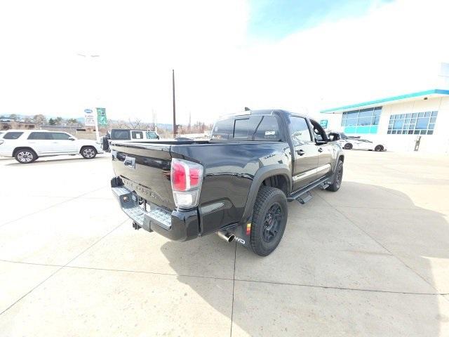 2022 Toyota Tacoma 4WD Vehicle Photo in ENGLEWOOD, CO 80113-6708