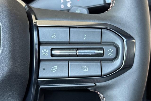 2025 GMC Yukon Vehicle Photo in ELK GROVE, CA 95757-8703