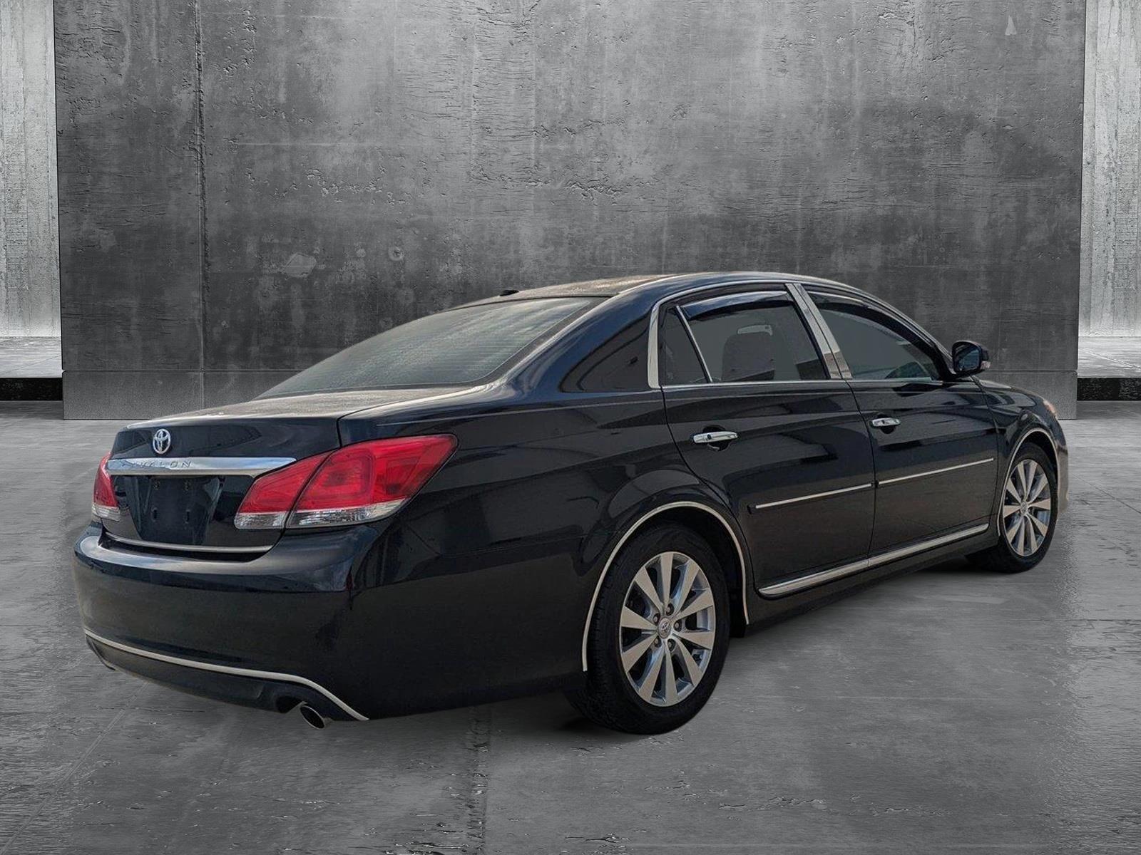 2011 Toyota Avalon Vehicle Photo in Winter Park, FL 32792
