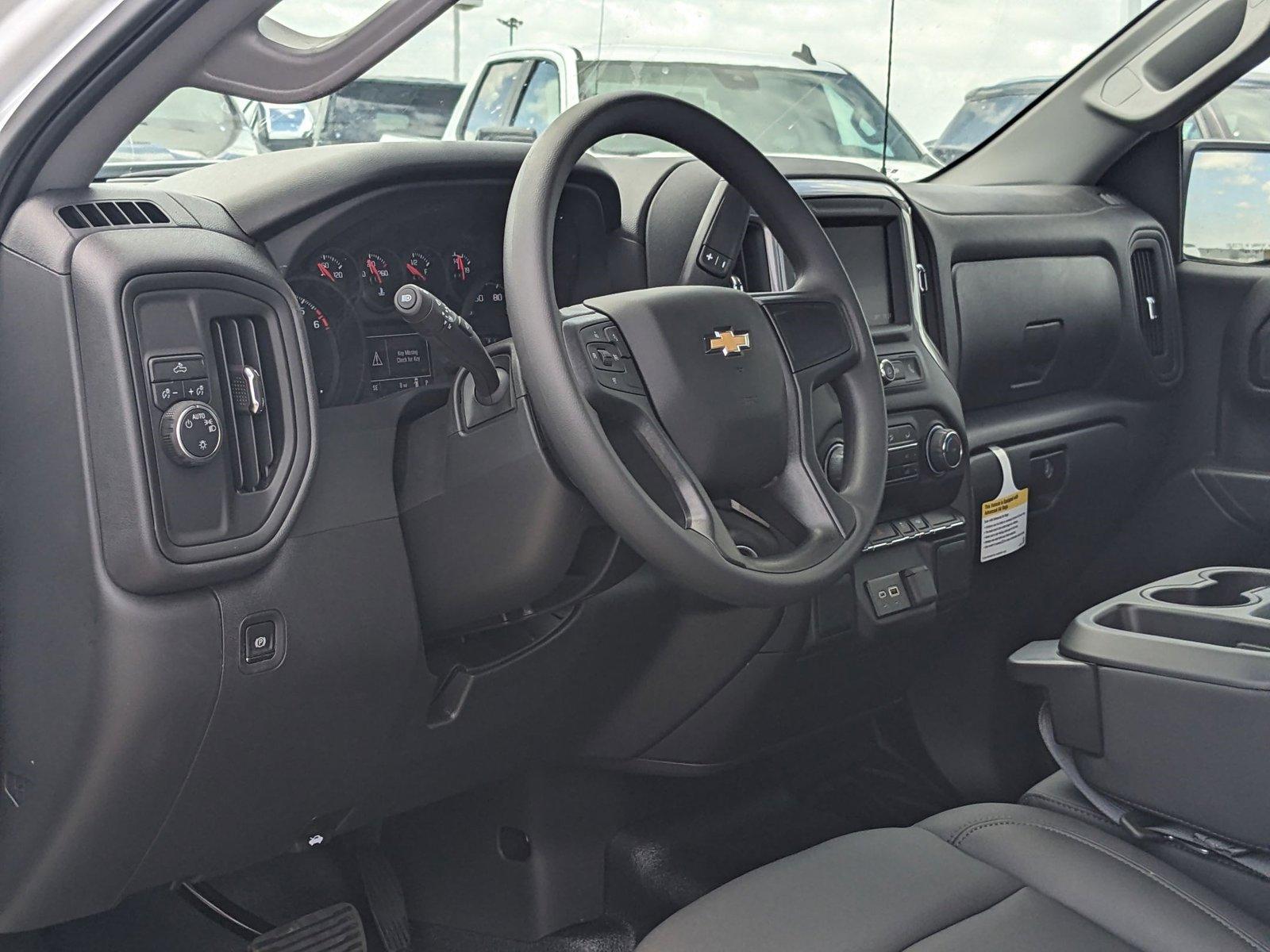 2025 Chevrolet Silverado 1500 Vehicle Photo in MIAMI, FL 33172-3015