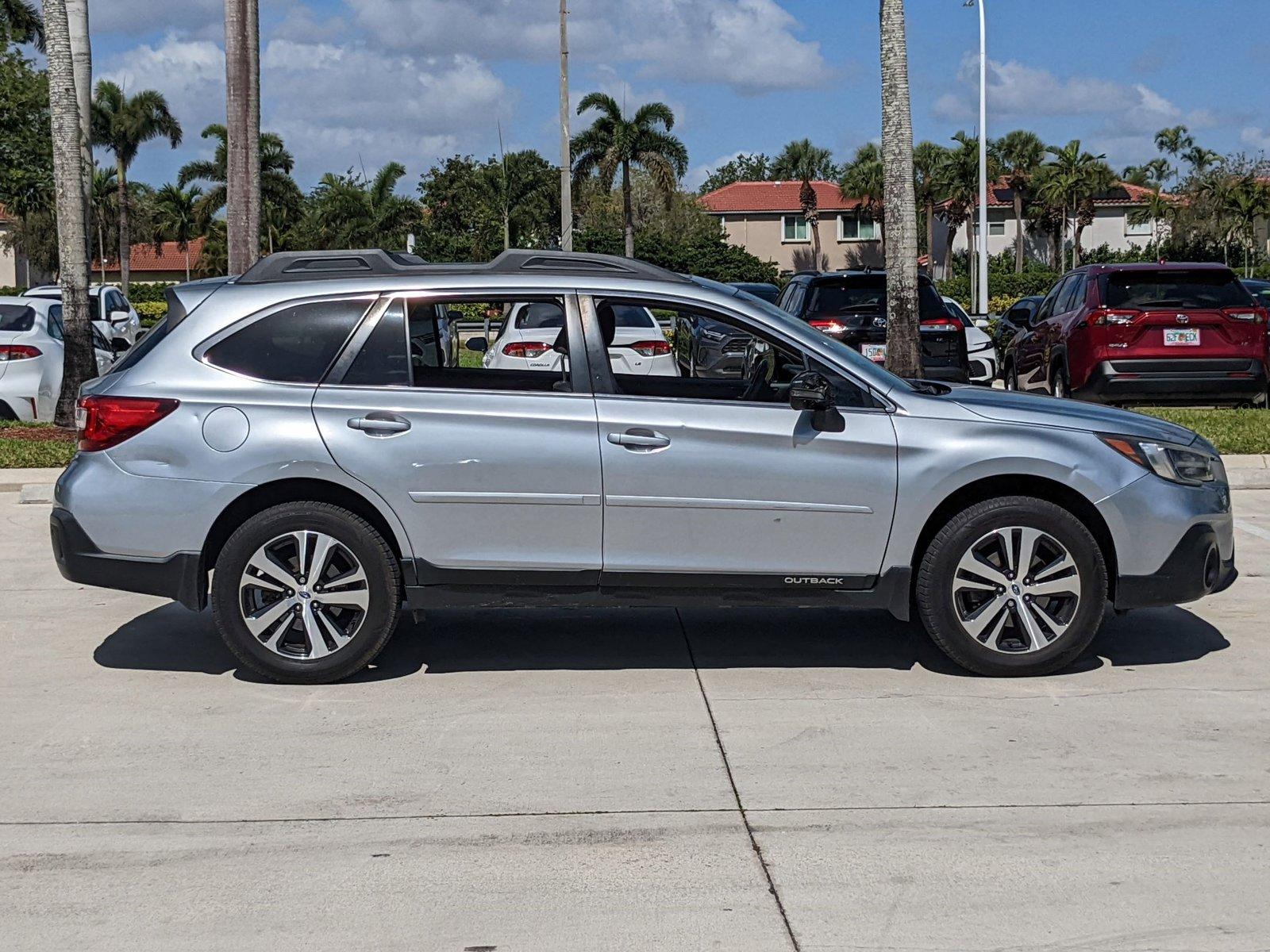2019 Subaru Outback Vehicle Photo in Davie, FL 33331