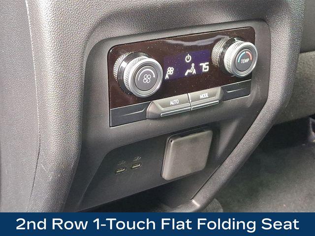 2025 Buick Enclave Vehicle Photo in DANBURY, CT 06810-5034