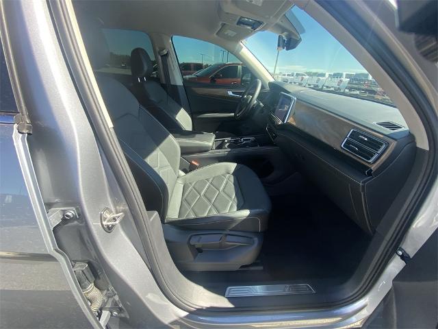 2024 Volkswagen Atlas Vehicle Photo in Greenville, TX 75402