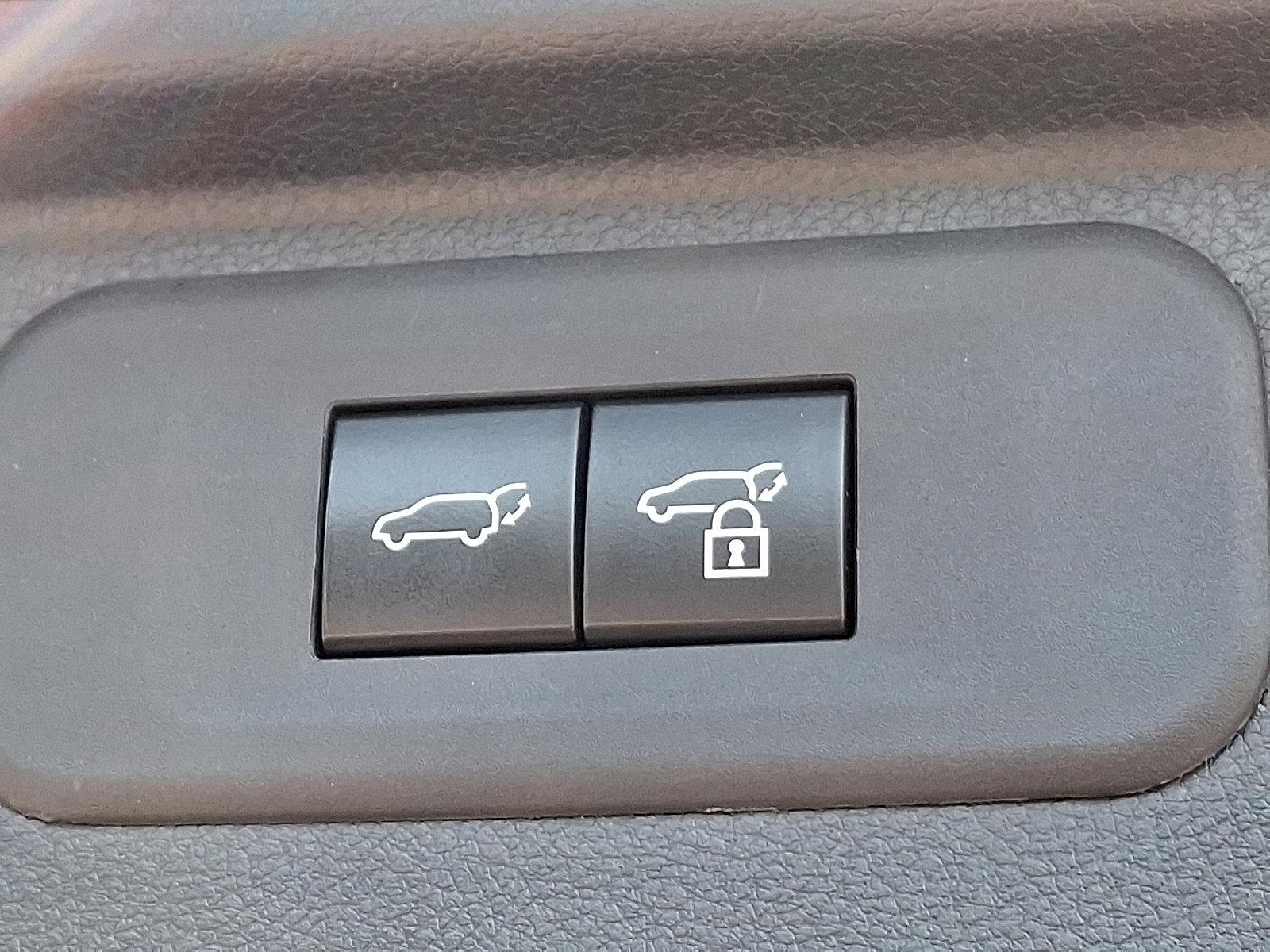 2024 Toyota Grand Highlander Vehicle Photo in Trevose, PA 19053