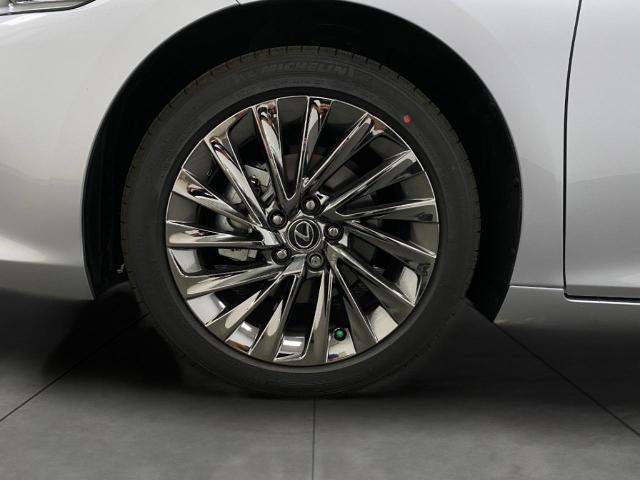2025 Lexus ES 350 Vehicle Photo in Appleton, WI 54913