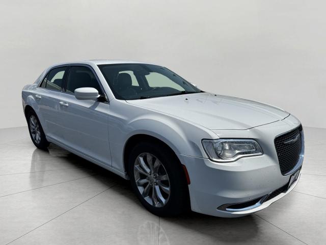 2016 Chrysler 300 Vehicle Photo in Oshkosh, WI 54901