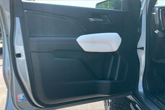 2023 GMC Canyon Vehicle Photo in INDEPENDENCE, MO 64055-1377