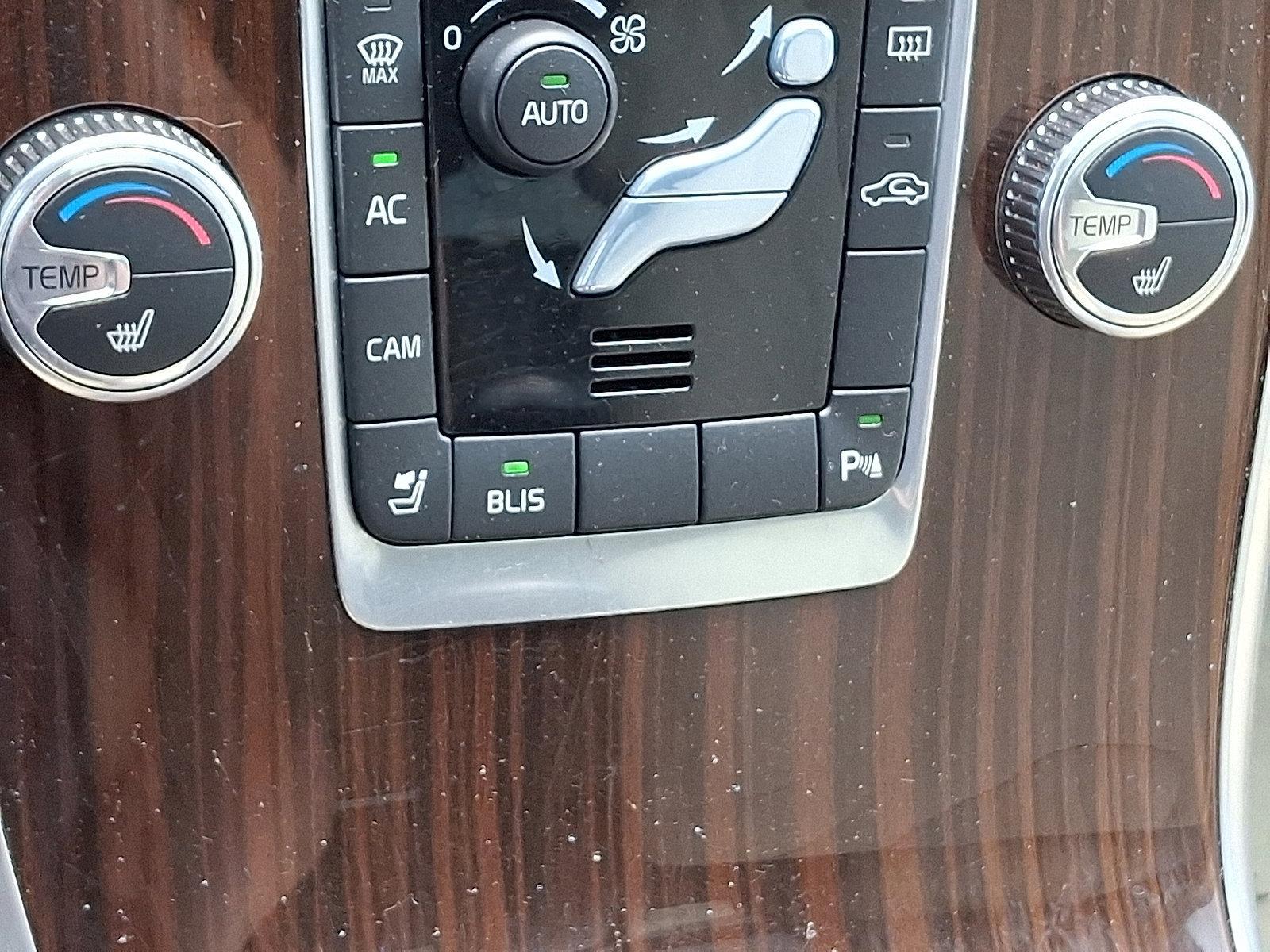 2015 Volvo XC60 Vehicle Photo in Harrisburg, PA 17111