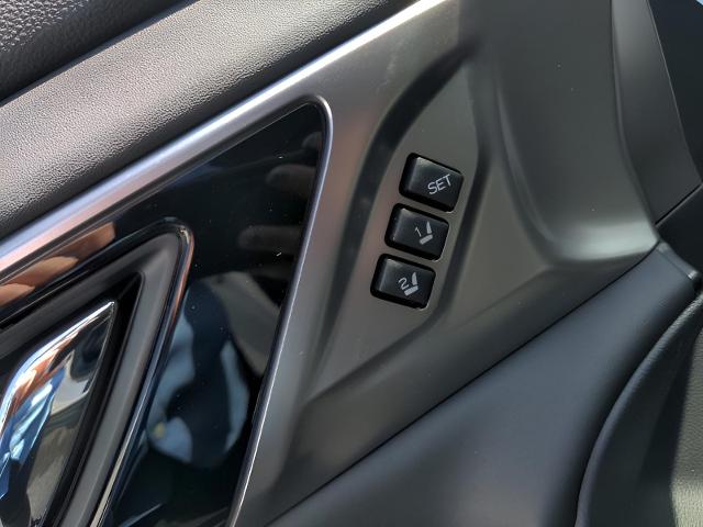2025 Subaru Outback Vehicle Photo in Green Bay, WI 54304