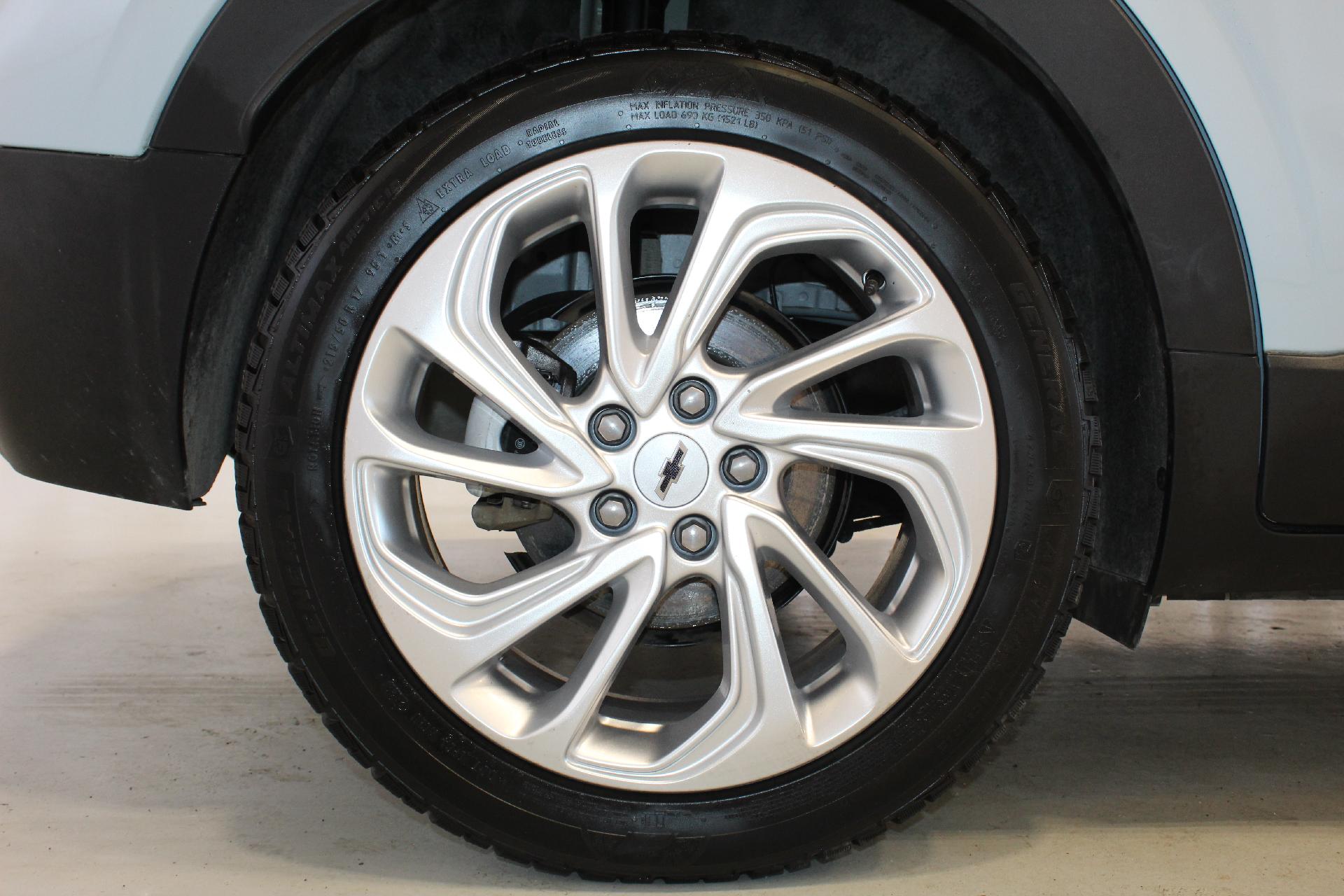 2023 Chevrolet Bolt EUV Vehicle Photo in NORTHAMPTON, MA 01060-1120