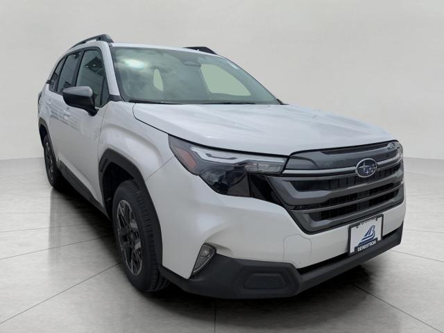 2025 Subaru Forester Vehicle Photo in Green Bay, WI 54304