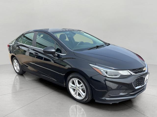 2017 Chevrolet Cruze Vehicle Photo in Neenah, WI 54956