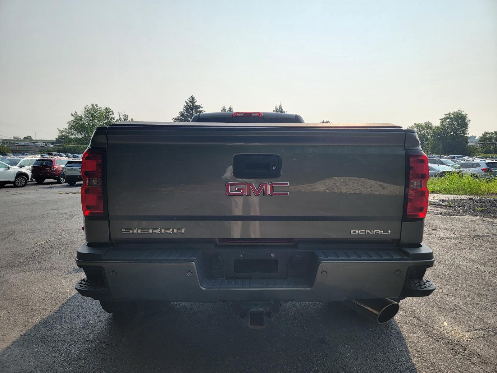 2017 GMC Sierra 3500HD Vehicle Photo in Harrisburg, PA 17111