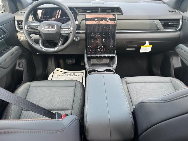 2026 GMC Terrain Vehicle Photo in COLUMBIA, MO 65203-3903
