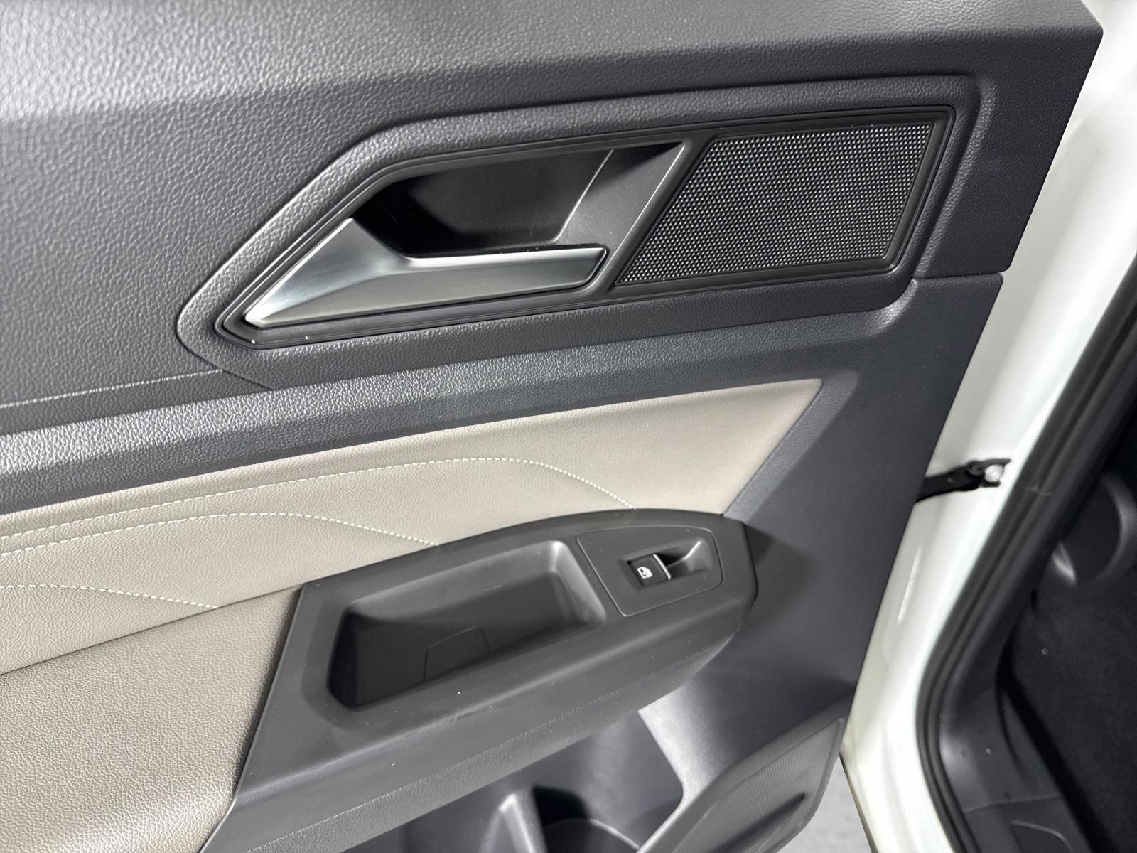 2022 Volkswagen Atlas Cross Sport Vehicle Photo in Georgetown, TX 78626