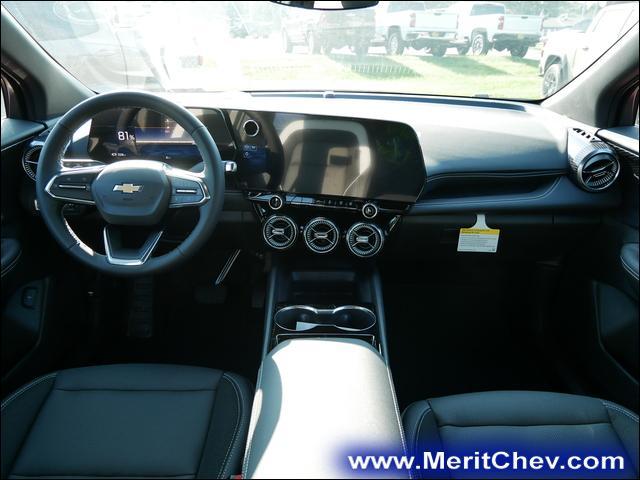 2024 Chevrolet Blazer EV Vehicle Photo in MAPLEWOOD, MN 55119-4794