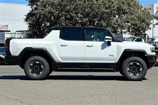 2025 GMC HUMMER EV Pickup Vehicle Photo in ELK GROVE, CA 95757-8703