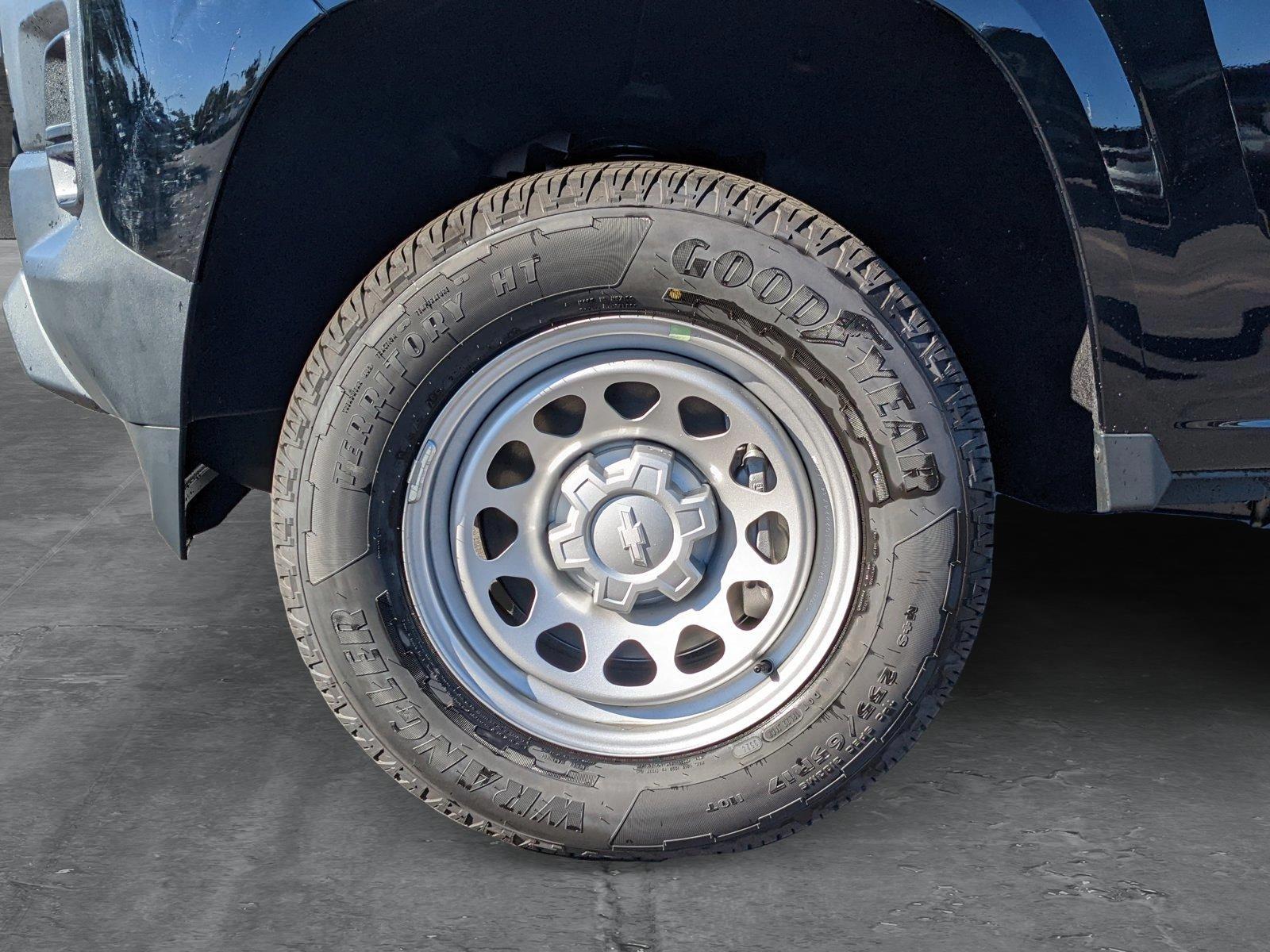 2024 Chevrolet Colorado Vehicle Photo in VALENCIA, CA 91355-1705