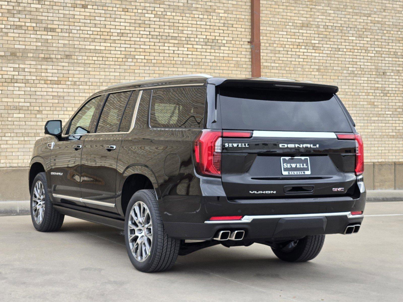 2025 GMC Yukon XL Vehicle Photo in DALLAS, TX 75209-3016