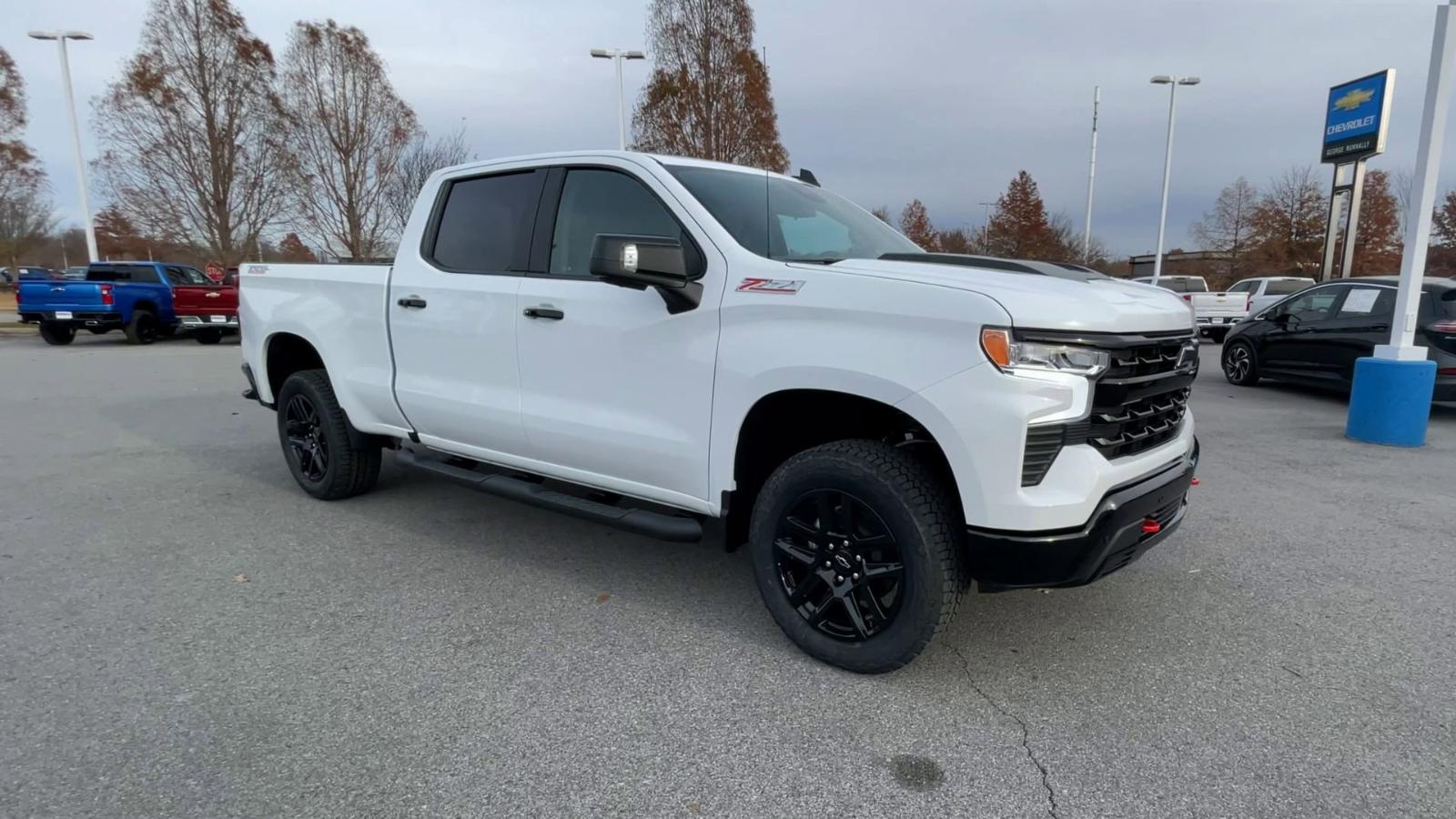 2025 Chevrolet Silverado 1500 Vehicle Photo in BENTONVILLE, AR 72712-4322