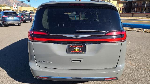 2022 Chrysler Pacifica Vehicle Photo in FLAGSTAFF, AZ 86001-6214