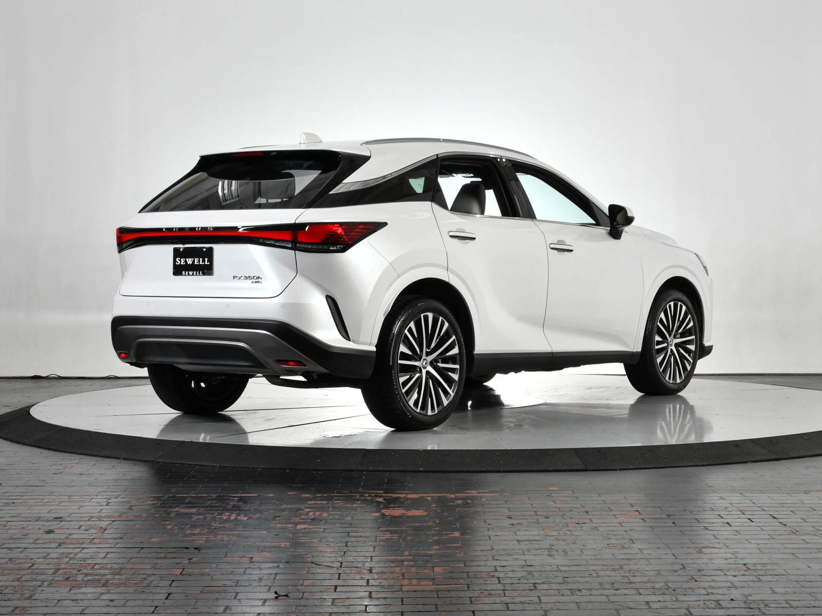 2024 Lexus RX 350h Vehicle Photo in DALLAS, TX 75235