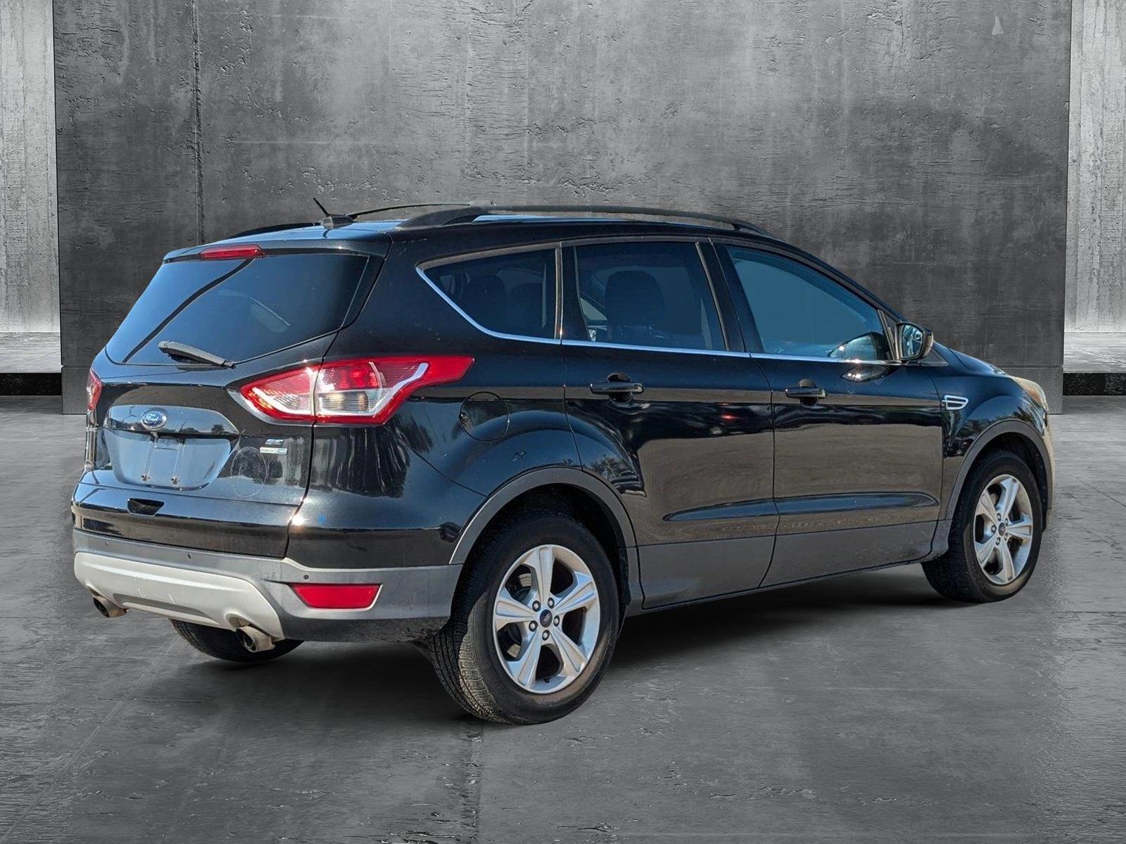 2014 Ford Escape Vehicle Photo in St. Petersburg, FL 33713