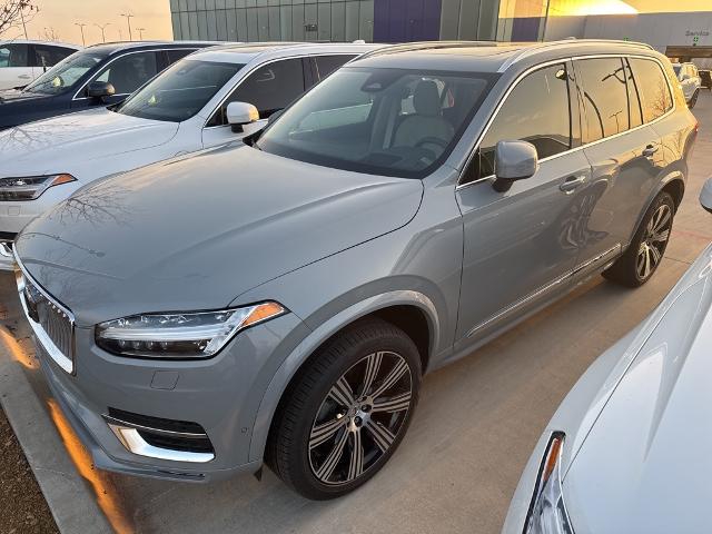 2025 Volvo XC90 Vehicle Photo in Grapevine, TX 76051