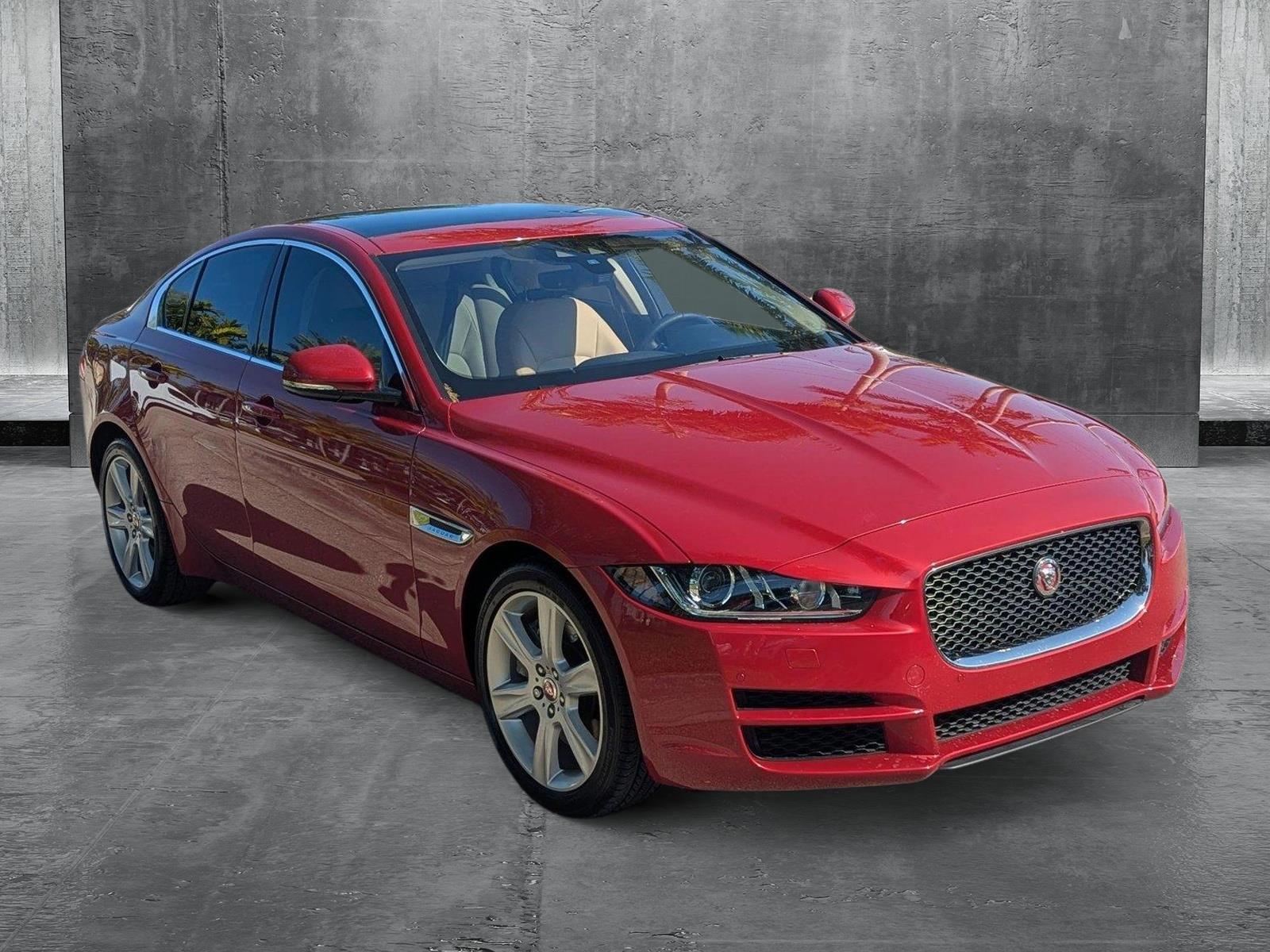 2019 Jaguar XE Vehicle Photo in Delray Beach, FL 33444