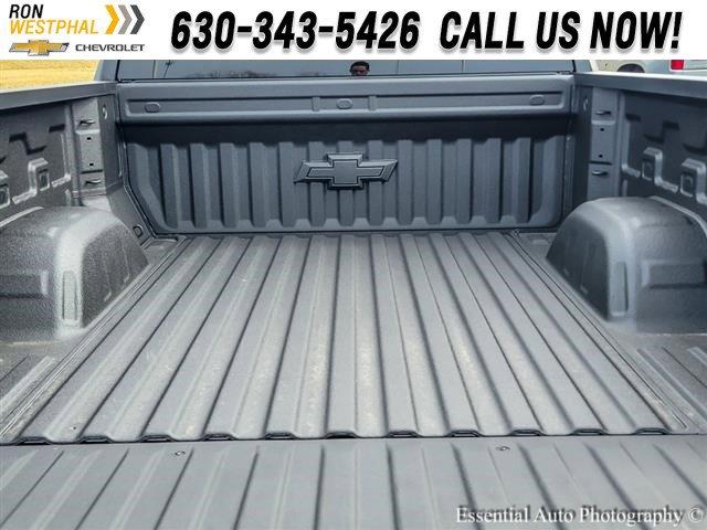 2025 Chevrolet Silverado 1500 Vehicle Photo in AURORA, IL 60503-9326