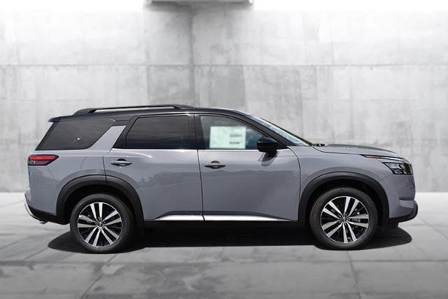 2025 Nissan Pathfinder Vehicle Photo in Ballwin, MO 63011