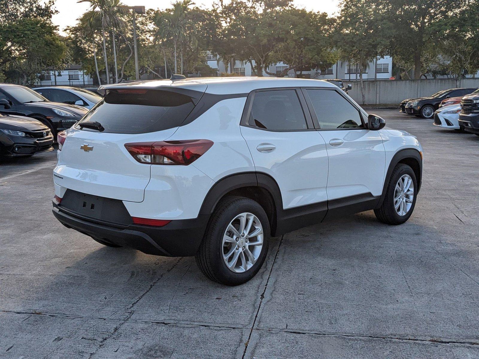 2024 Chevrolet Trailblazer Vehicle Photo in PEMBROKE PINES, FL 33024-6534