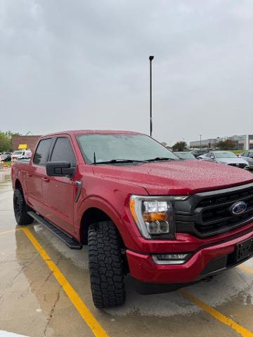 2022 Ford F-150 Vehicle Photo in Peoria, IL 61615