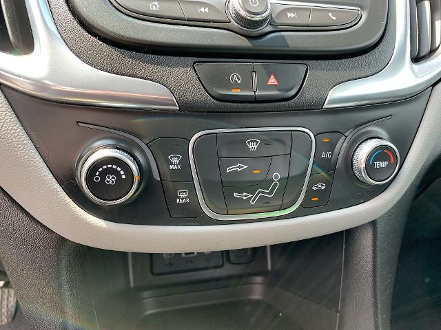 2022 Chevrolet Equinox Vehicle Photo in MOON TOWNSHIP, PA 15108-2571