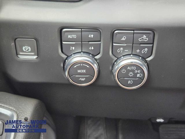 2023 GMC Sierra 1500 Vehicle Photo in DENTON, TX 76210-9321