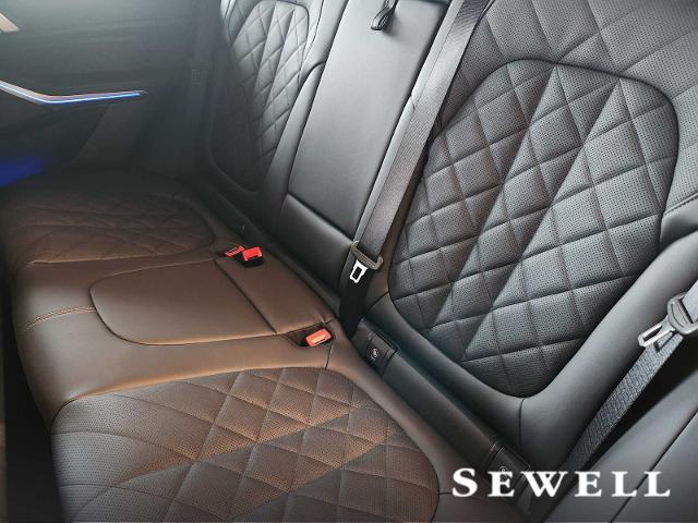 2025 BMW X5 xDrive40i Vehicle Photo in PLANO, TX 75024