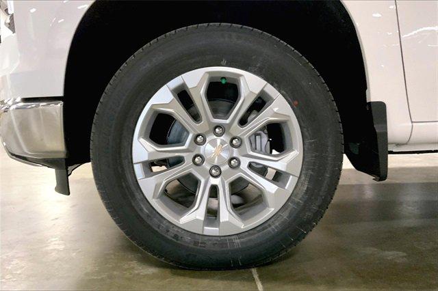 2025 Chevrolet Silverado 1500 Vehicle Photo in KANSAS CITY, MO 64114-4502