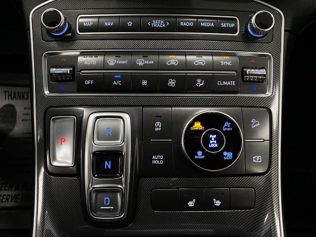 2022 Hyundai SANTA FE Vehicle Photo in Appleton, WI 54913