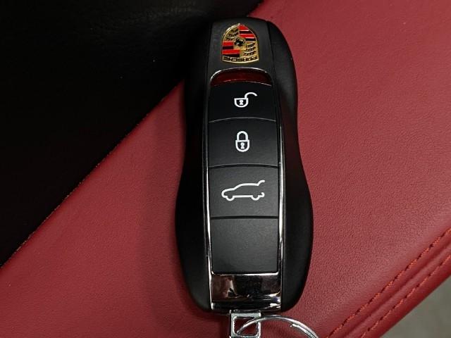 2017 Porsche Macan Vehicle Photo in Appleton, WI 54913