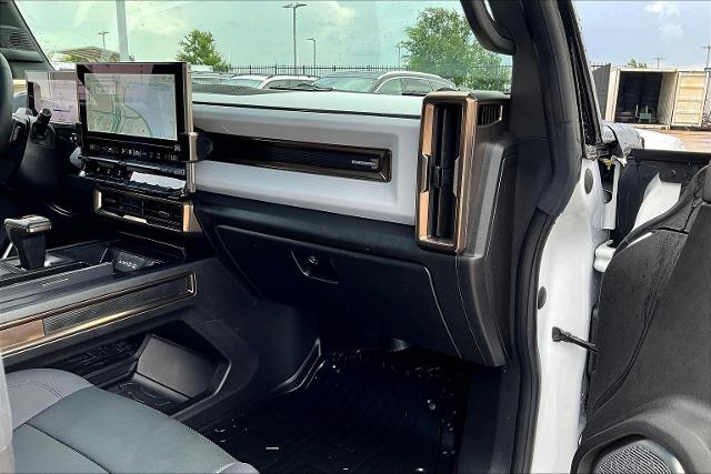 2023 GMC HUMMER EV Pickup Vehicle Photo in Grapevine, TX 76051