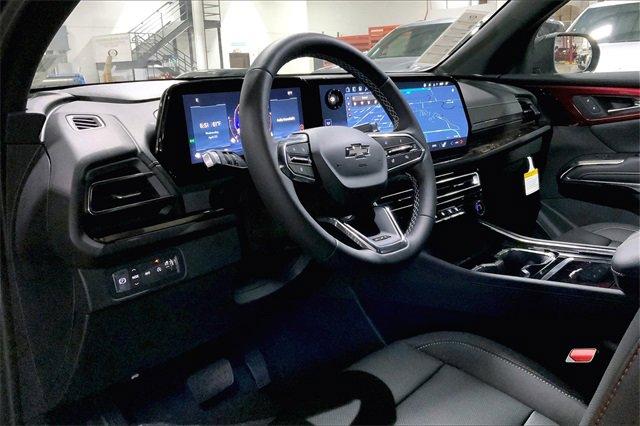 2025 Chevrolet Traverse Vehicle Photo in KANSAS CITY, MO 64114-4502