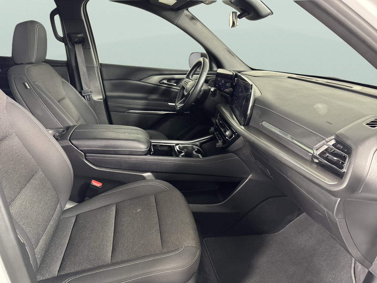 2024 Chevrolet Traverse Vehicle Photo in GEORGETOWN, TX 78626-7508