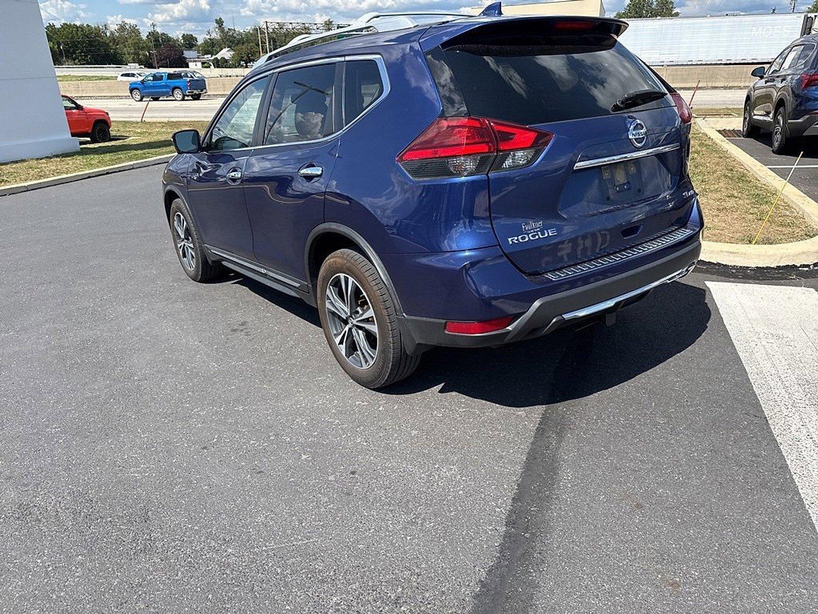2017 Nissan Rogue Vehicle Photo in Harrisburg, PA 17111