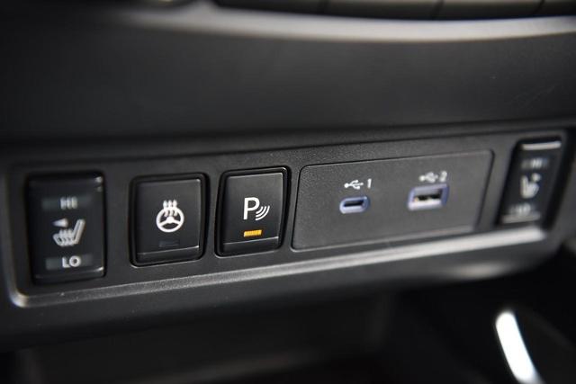 2025 Nissan Frontier Vehicle Photo in Ballwin, MO 63011
