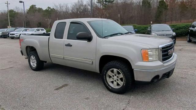 2008 GMC Sierra 1500 Vehicle Photo in BARTLETT, TN 38133-4101