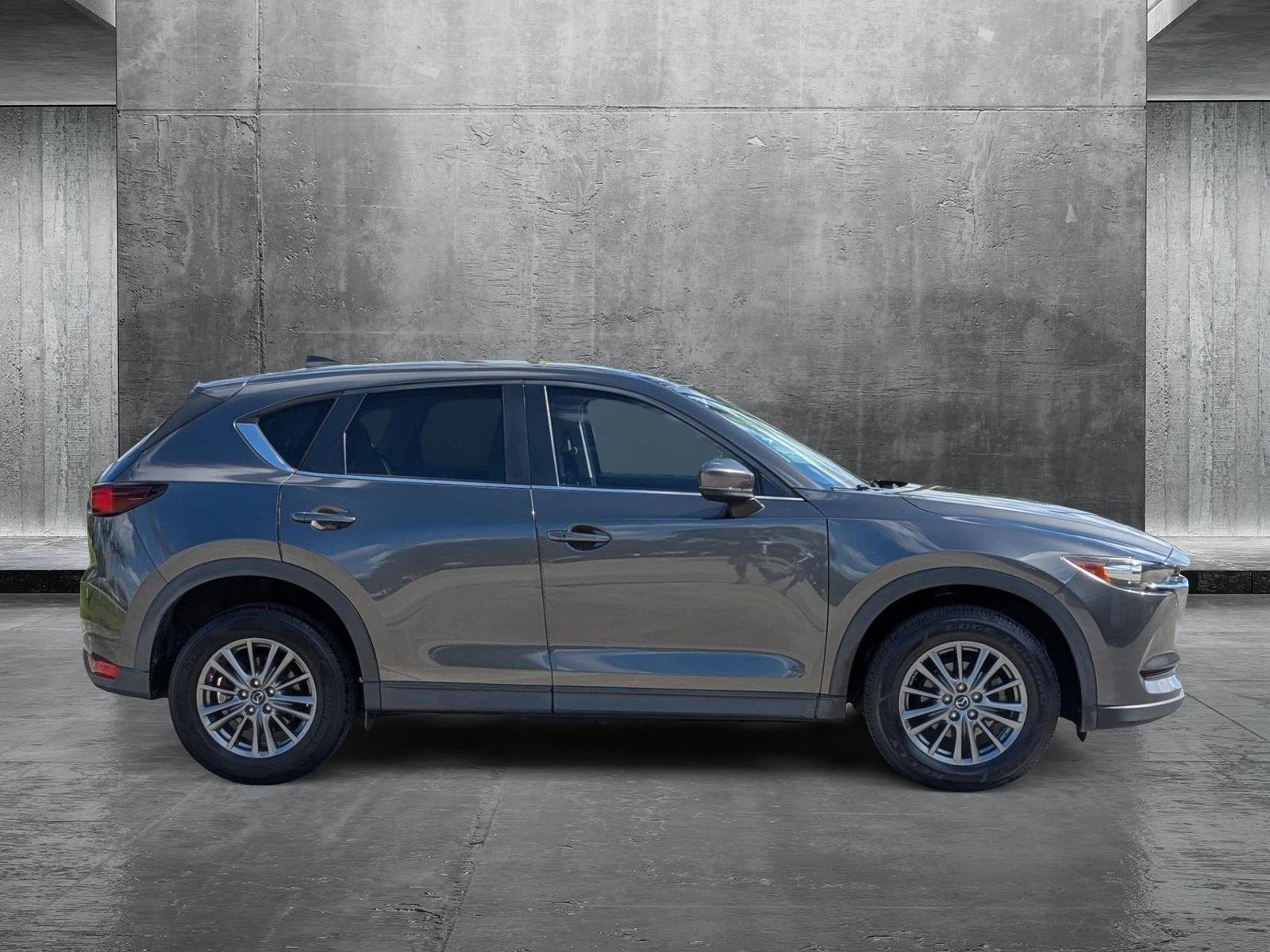 2017 Mazda CX-5 Vehicle Photo in PEMBROKE PINES, FL 33024-6534