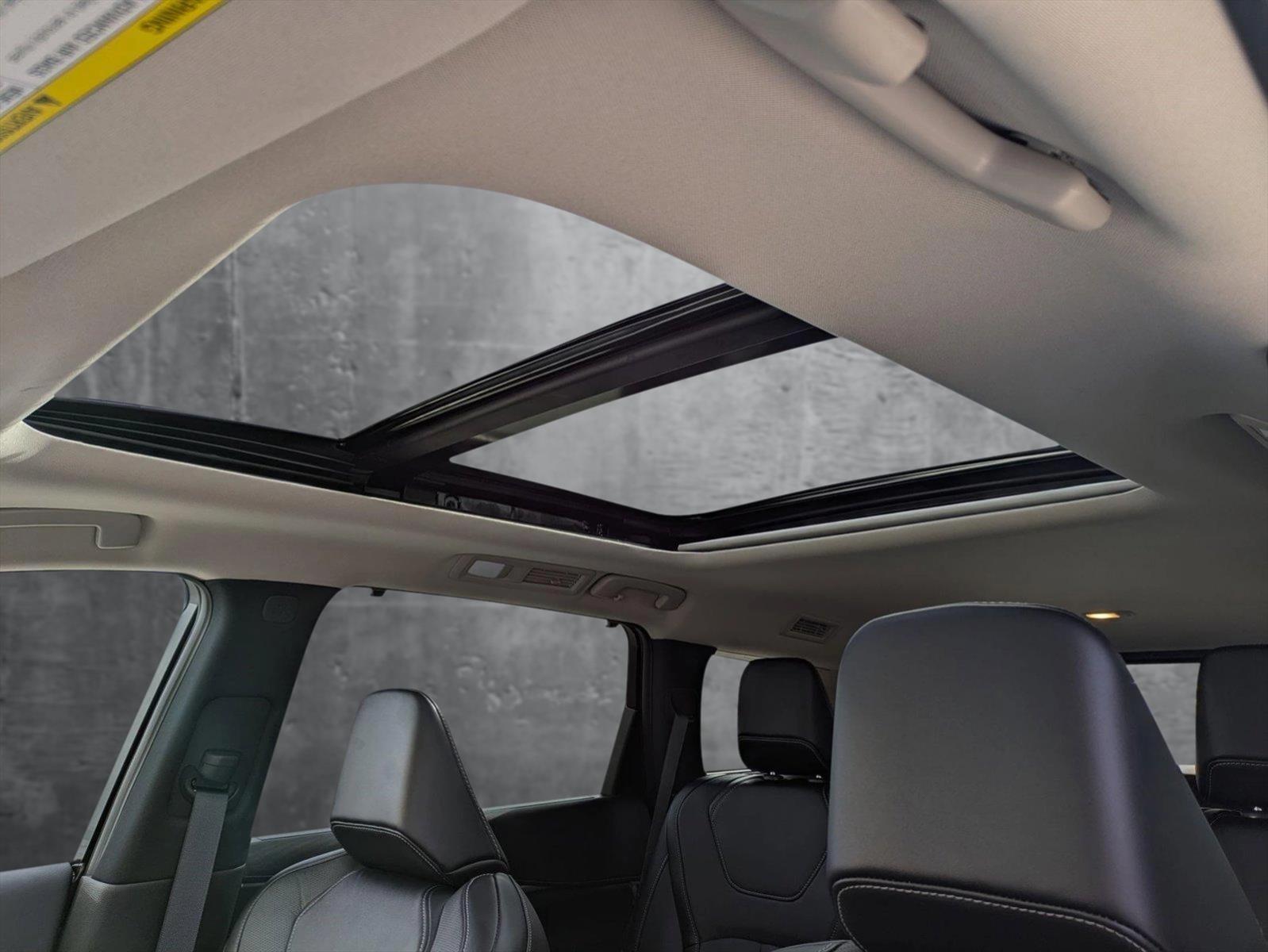 2024 INFINITI QX60 Vehicle Photo in Tustin, CA 92782