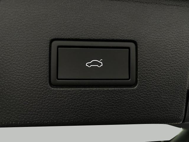2025 Volkswagen Atlas Vehicle Photo in Appleton, WI 54913